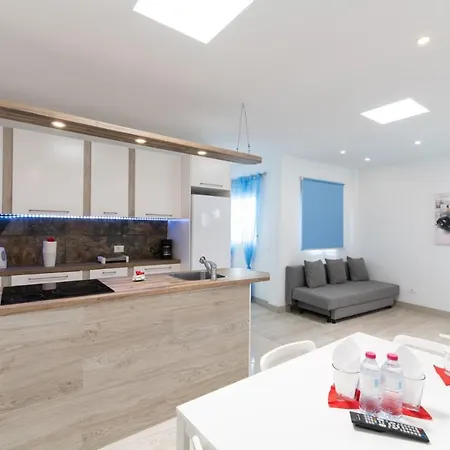 Charming House, Wifi, Pool With Direct Ocean View, Tenerife *