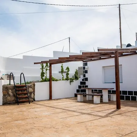 Charming House, Wifi, Pool With Direct Ocean View, Tenerife Apartment